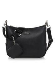 Czarna torebka damska w stylu hobo TOREC-0829A-99(Z25) - widok produktu z przodu na białym tle. 