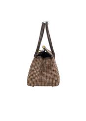 Torebka shopper w kratkę TOREC-1327-1P(Z26), widok produktu z boku na białym tle.