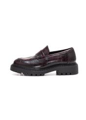 Bordowe mokasyny damskie croco BUTYD-1189-90(Z25), widok produktu z boku na białym tle.
