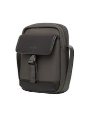 Miejska torba męska crossbody TORMN-0437-8B(Z26), widok produktu skosem na białym tle.