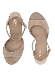 Buty damskie BUTYD-0535-81(W20)-05