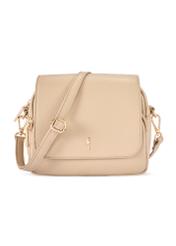 Beżowa skórzana torebka listonoszka damska TORES-0958E-1B(W26) - widok produktu z przodu, na białym tle.