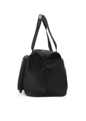 Czarna torba męska TORMN-0369-99(Z25), widok produktu z boku na białym tle.