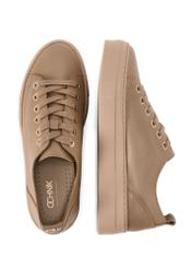 Skórzane tenisówki damskie w kolorze beżowym BUTYD-1062-1B(W26) - widok produktu z przodu z góry, na białym tle. 