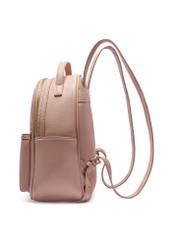 Różowy damski średni plecak TOREC-0920-5A(W26) - widok produktu z boku, na białym tle. 