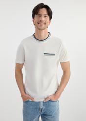 Biały T-shirt męski z bawełny TSHMT-0123-12(W25), widok produktu przodem na modelu. Widoczna cała sylwetka.