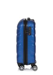 Walizka mała na kółkach WALPC-0012-7C-19(W26), widok produktu z boku na białym tle.