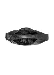 Czarna skórzana torebka hobo TORES-1135A-99(Z25), widok produktu od środka na białym tle.