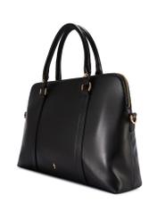 Czarna damska torba na laptopa TOREC-1130-99(W26), widok produktu skosem na białym tle.