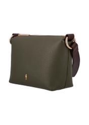 Mała torebka damska w kolorze khaki TOREC-0882-8D(W27), widok produktu skosem na białym tle.