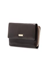 Ciemnobrązowy skórzany portfel damski PORES-0987-1I(W26), widok produktu skosem na białym tle.