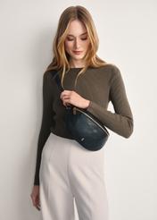 Torebka nerka damska czarna TOREC-0878-99(W26)