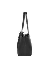 Czarna torebka z kokardkami typu shopper TOREC-1378-99(Z26), widok produktu z boku na białym tle.