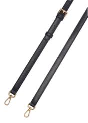 Czarna torebka damska na ramię TOREC-1189-99(W26) - zbliżenie na detal, na białym tle. 