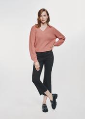 Women's pink V-neck sweater SWEDT-0162-32(Z24)