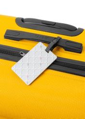 Identyfikator do bagażu AW-012-0007-12(W25), widok produktu na walizce na białym tle.