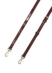 Bordowa torebka damska TOREC-0003J-49(Z25) - widok na pasek na na białym tle.