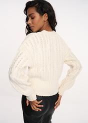 Kremowy sweter damski z nitami KARDT-0030-12(Z23)