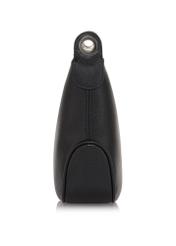Czarna torebka damska w stylu hobo TOREC-0829A-99(Z25) - widok produktu z boku na białym tle. 