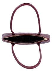 Bordowa, trapezowa torebka damska z dekoracyjnymi przeszyciami TORES-1363-4D(Z26), widok produktu w środku na bialym tle.