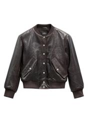 Brązowa skórzana kurtka damska KURDS-0609-1I(W26), widok produktu z przodu na białym tle.