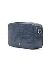 Mała granatowa skórzana torebka croco TORES-1231-7D(W26), widok produktu skosem na białym tle.