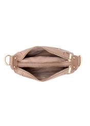 Torebka shopper na ramię w kolorze camelu TOREC-0885B-81(Z25), widok produktu od środka na białym tle.