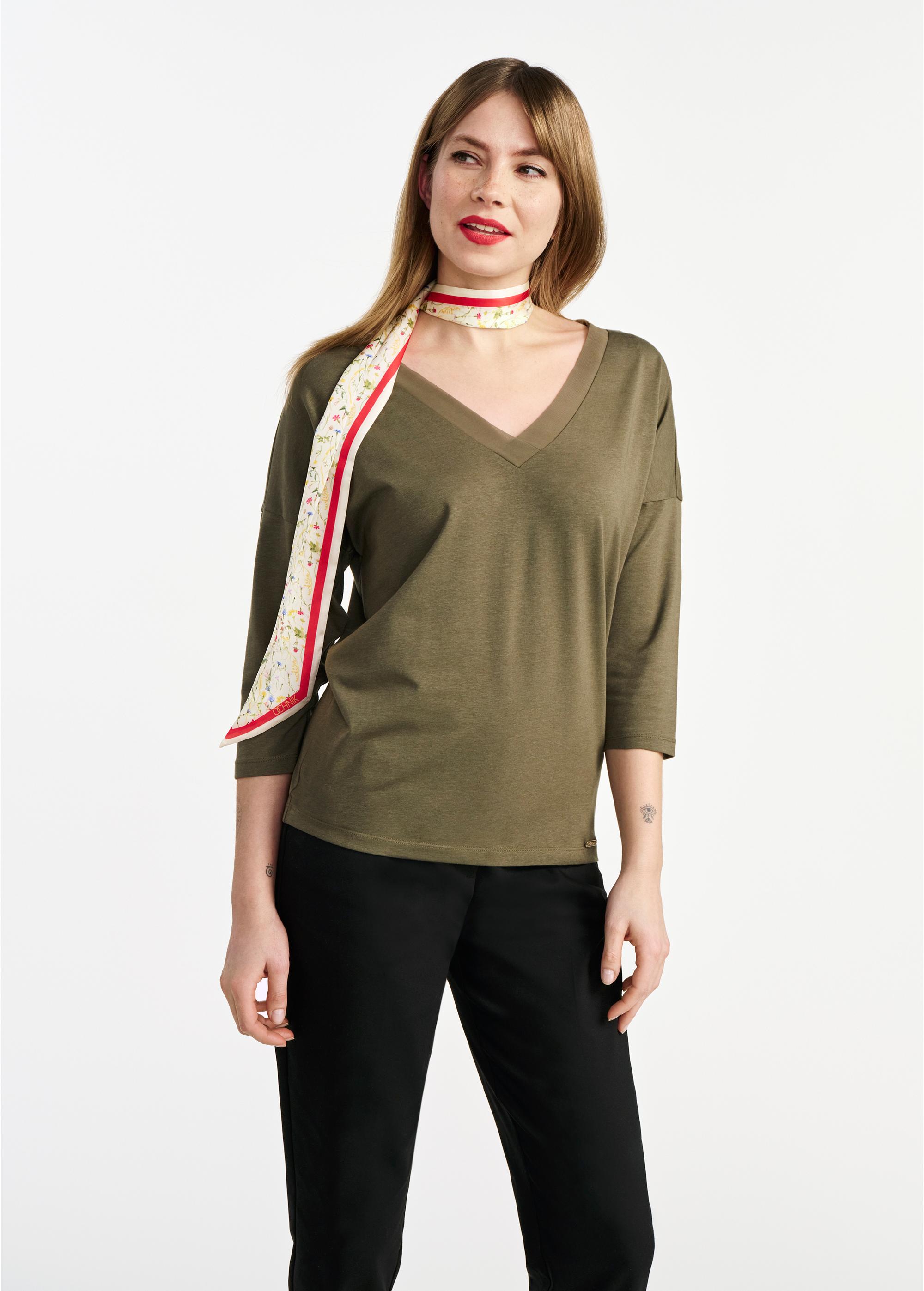 Khaki bluzka damska BLUDT-0156-55(W25)-01