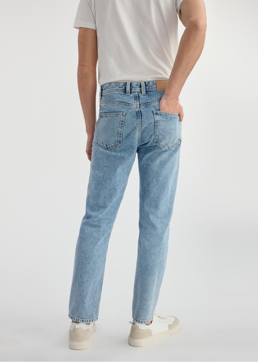 Niebieskie spodnie jeansowe męskie JEAMT-0024-60(W25)