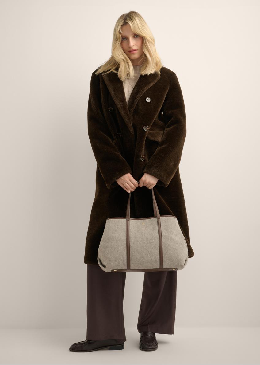 Beżowa torebka shopper w jodełkę TOREC-1330-1P(Z26)