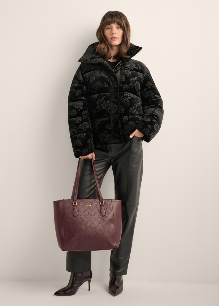 Bordowa shopperka damska z monogramem TOREC-1291-4P(Z26)