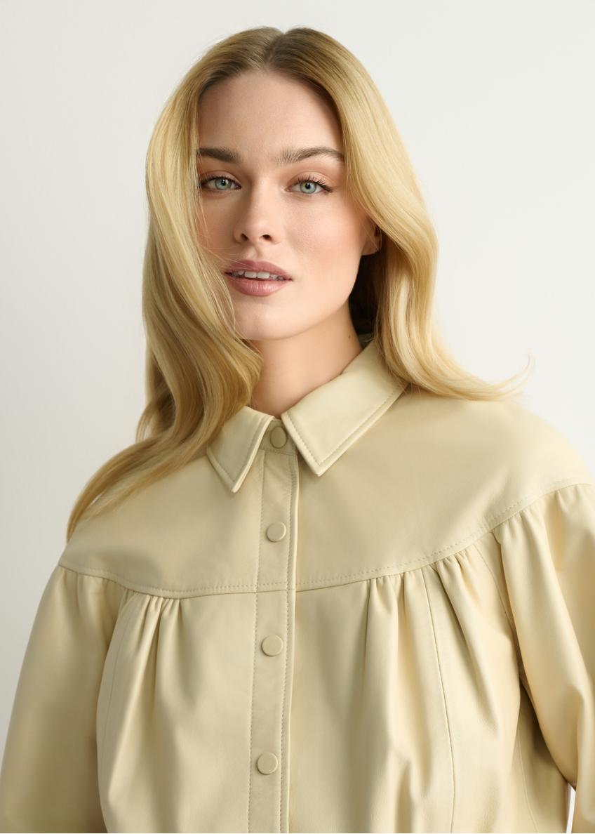 Skórzana jasnożółta kurtka damska KURDS-0574-2A(W26)