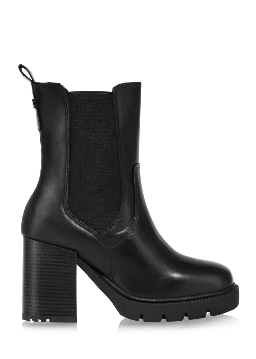 Black leather women's ankle boots with a heel BUTYD-1086-99(Z24)-01