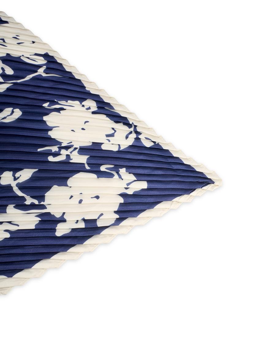 Niebieska apaszka damska z logo SZADT-0192-7P(W26)