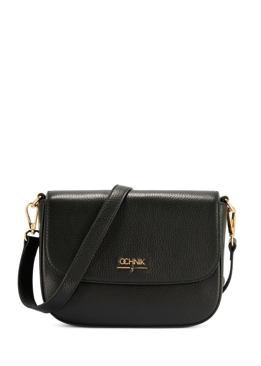 Czarna torebka listonoszka damska TORES-1282-9I(W26) - widok produktu z przodu, na białym tle. 