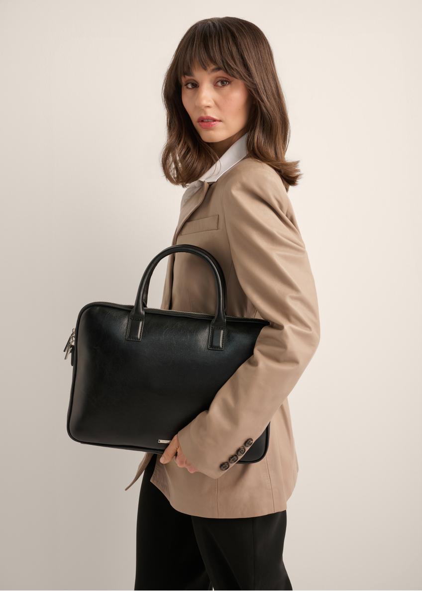 Czarna skórzana elegancka torba na laptopa TORES-1344-99(Z26)