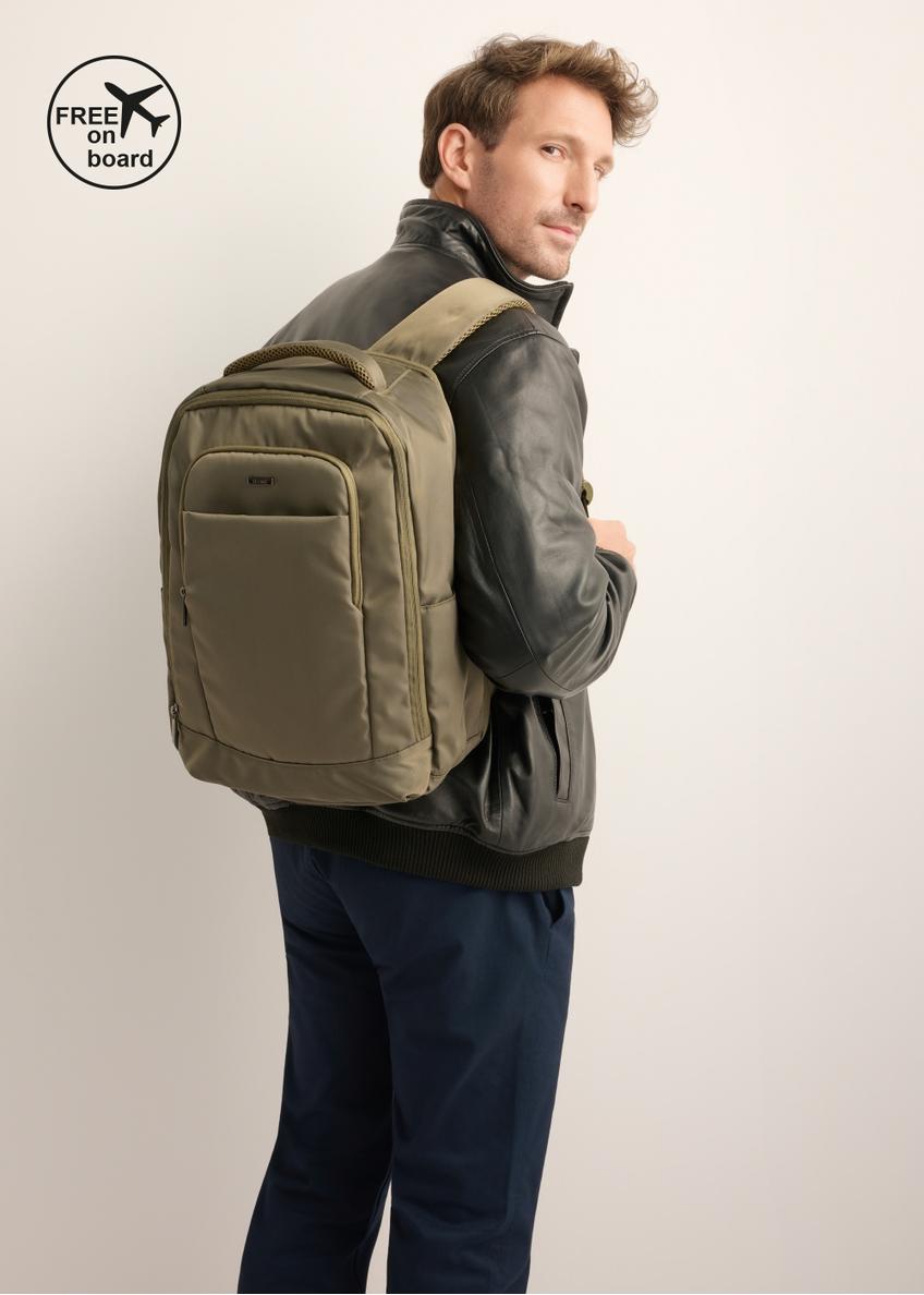 Plecak do samolotu w kolorze khaki PLCMN-0014-8D(Z26)