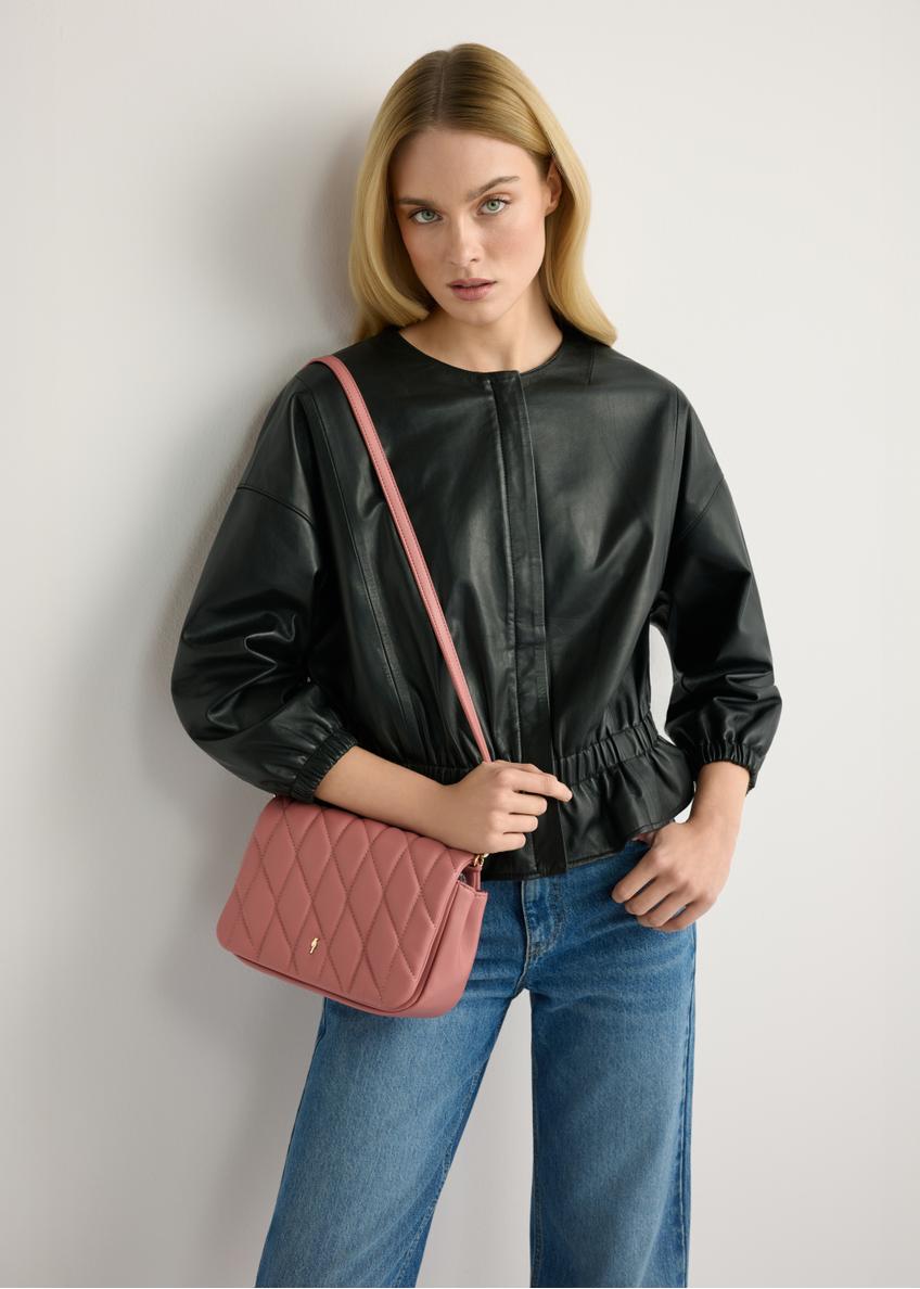 Ciemnoróżowa torebka damska z przeszyciami TOREC-1151-5D(W26)