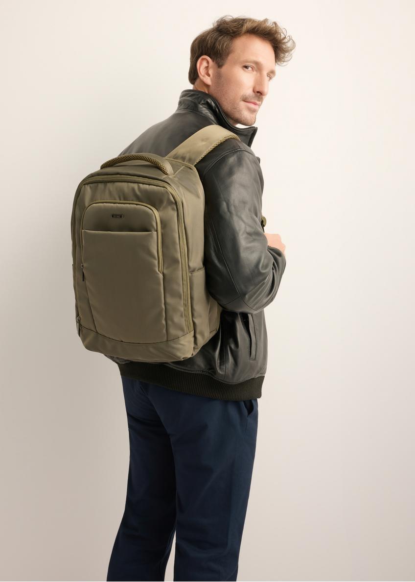 Plecak do samolotu w kolorze khaki PLCMN-0014-8D(Z26)