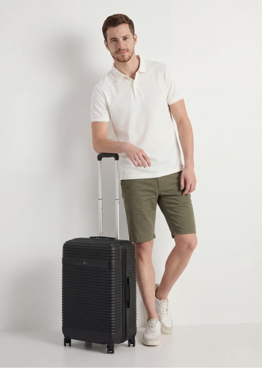 Walizka średnia na kółkach WALAB-0040-99-24(W25)