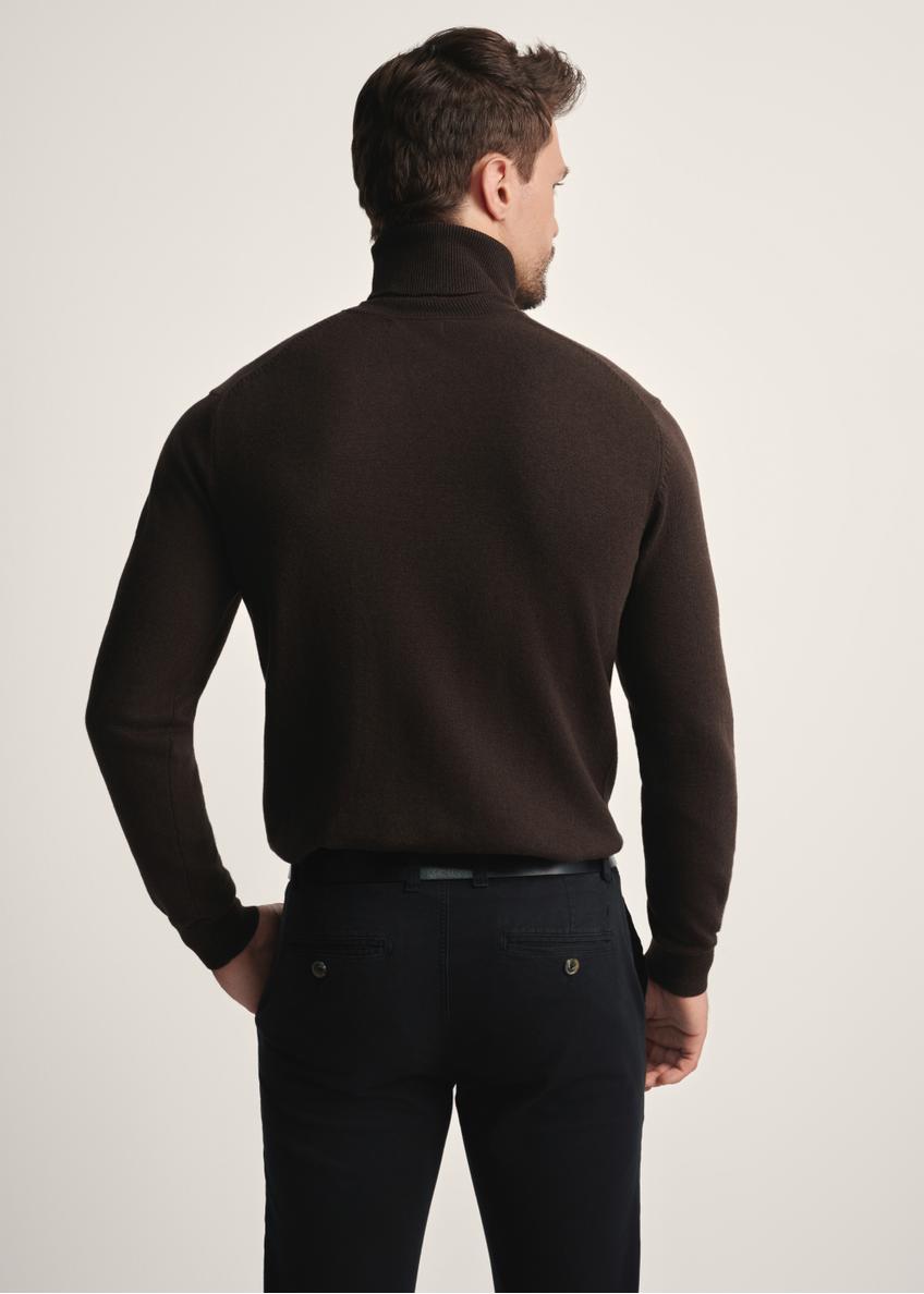 Sweter męski z golfem w kolorze czekoladowym SWEMT-0095B-90(Z25)