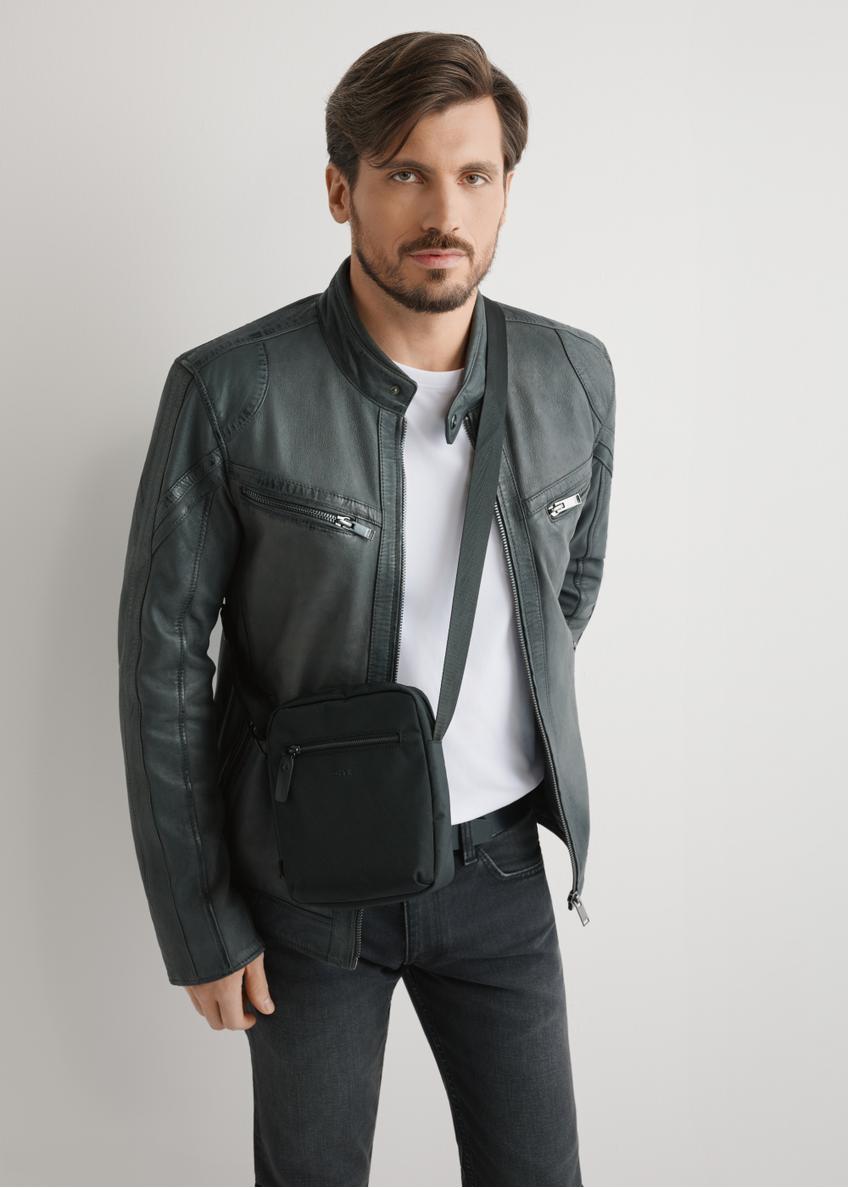 Czarna saszetka męska na ramię TORMN-0391-99(W26)