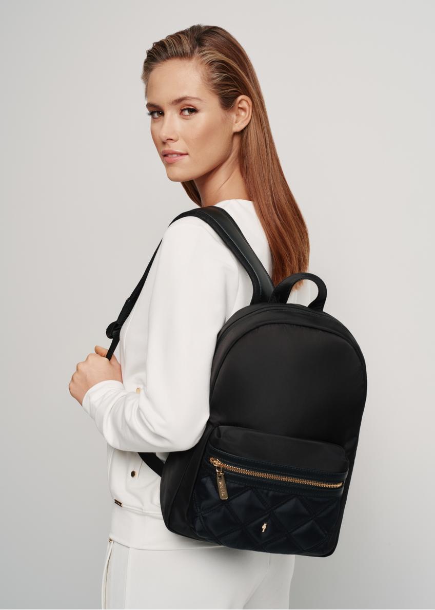 Czarny plecak damski z kieszenią na laptop TOREN-0286-99(W24)
