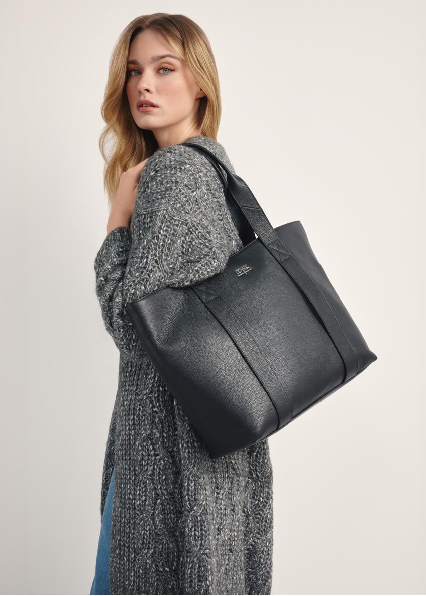 Czarna elegancka shopperka damska TORES-1200-99(Z25)