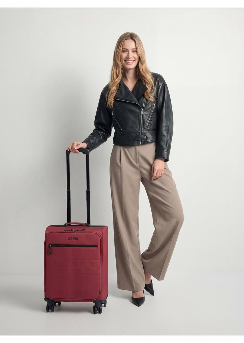 Walizka mała na kółkach WALNY-0045-4B-19(W26)
