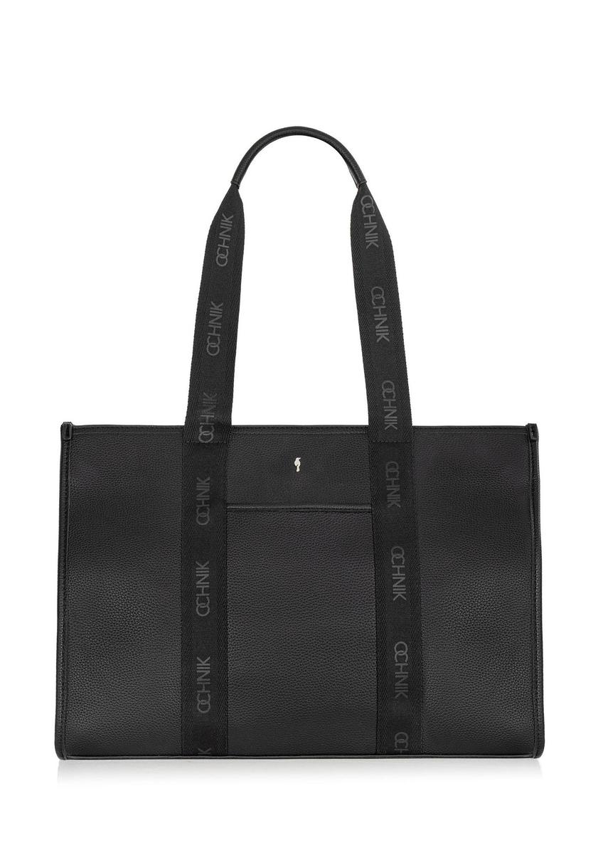 Czarna duża torebka shopper TOREC-0977A-99(Z25) - widok produktu z przodu na białym tle. 