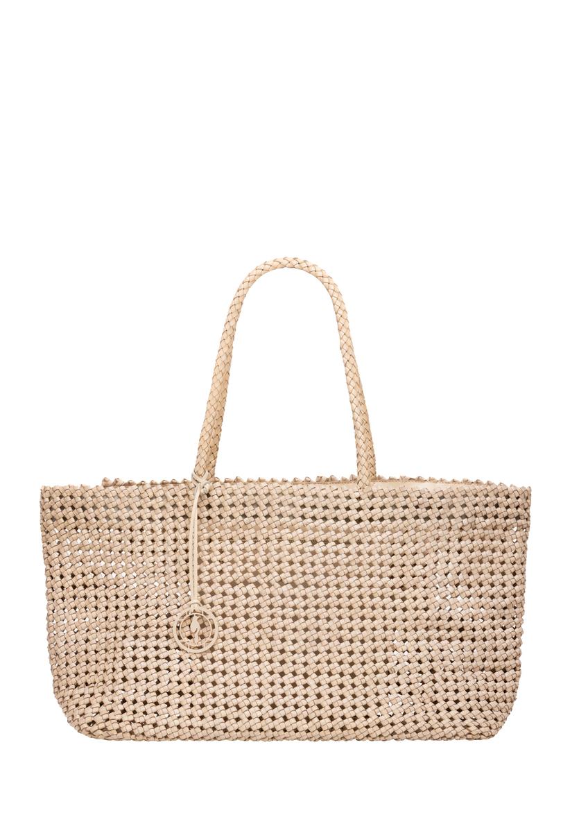 Beżowa skórzana pleciona torebka TORES-1300-0C(W26), widok produktu z przodu na białym tle.