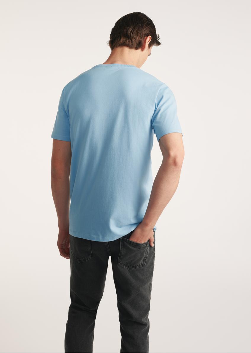 Błękitny t-shirt męski TSHMT-0120-62(Z25)