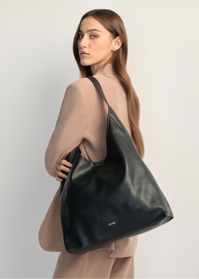 Czarna duża torebka damska TOREC-1199-99(W26)