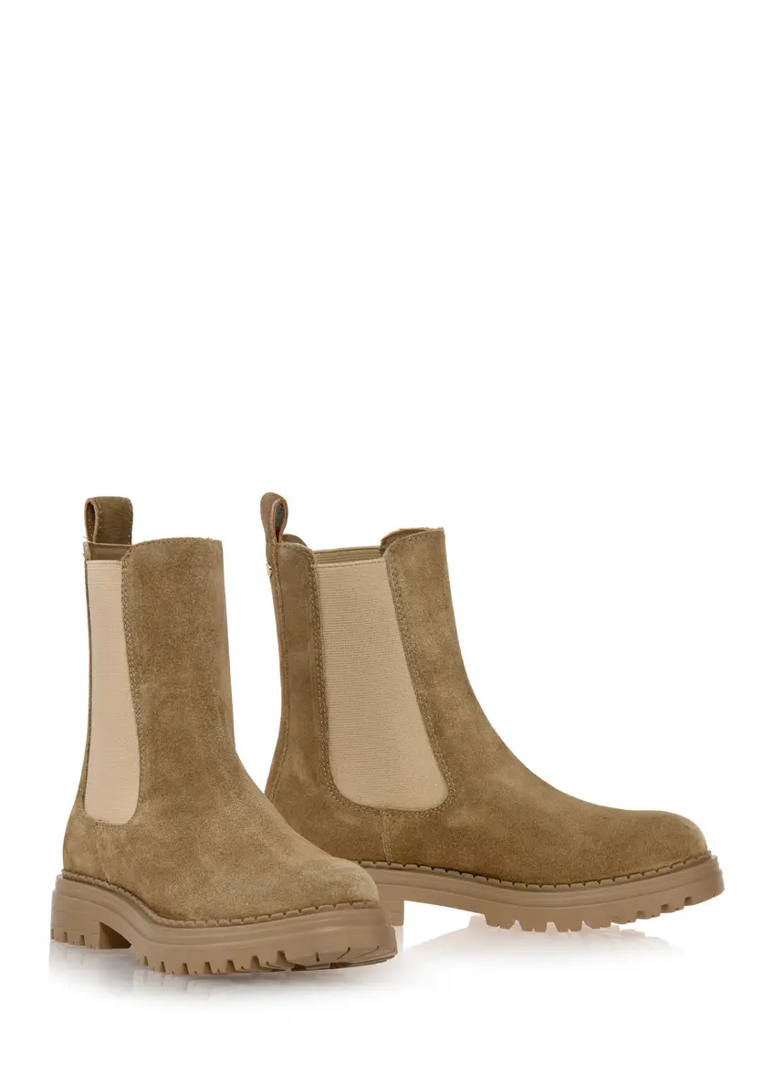 Suede Chelsea boots in dark beige BUTYD-1010-82(Z24)